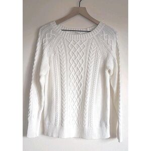 GAP Women's Ivory Cable Knit Sweater